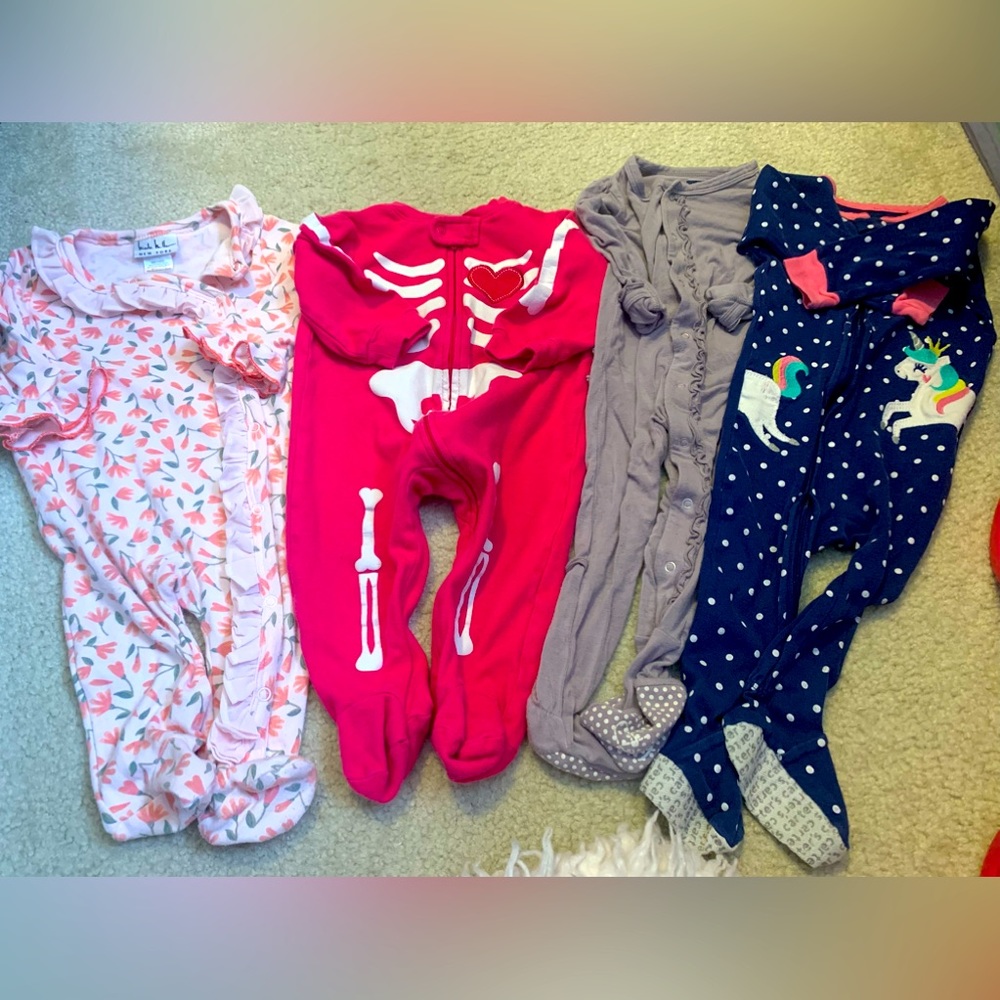 (4) BABY SLEEPER PJS PAJAMAS (2) 6-9 mo 6-12 mo & 12 mo GIRL WARM WINTER